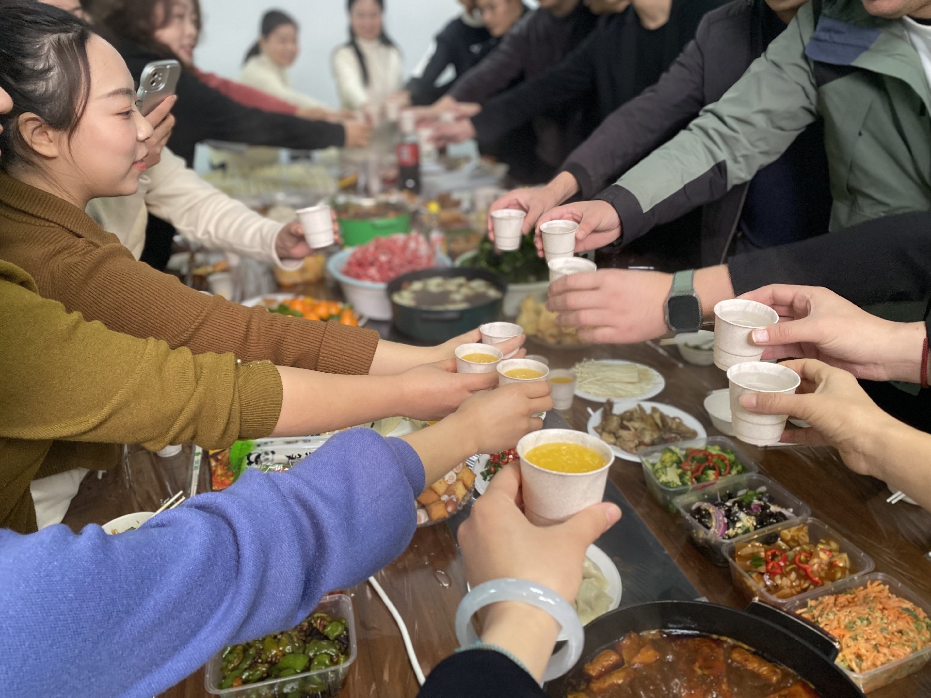 歡樂迎冬至 共度溫馨時光——松夏集團開展冬至團建